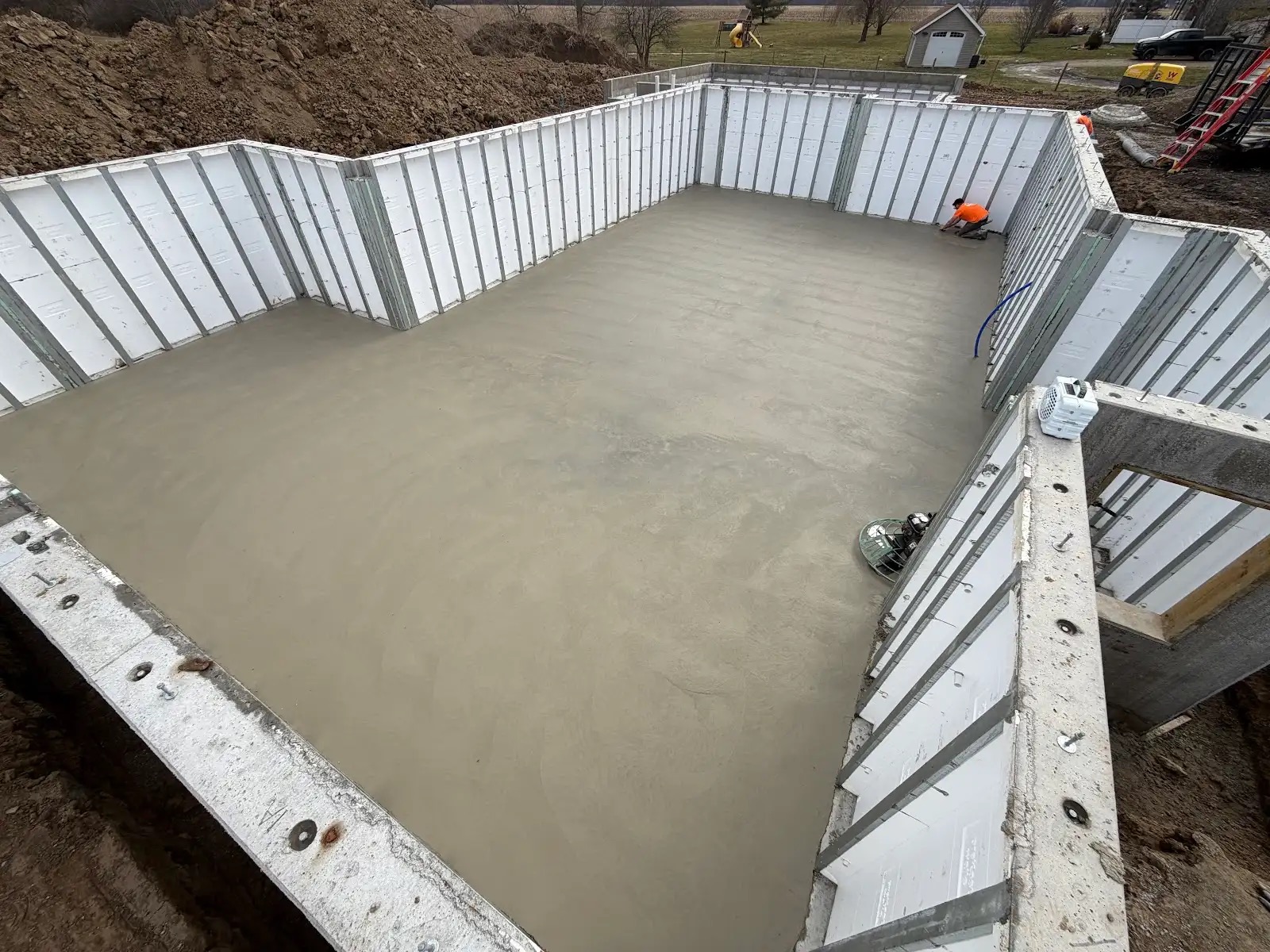 New concrete foundation slab